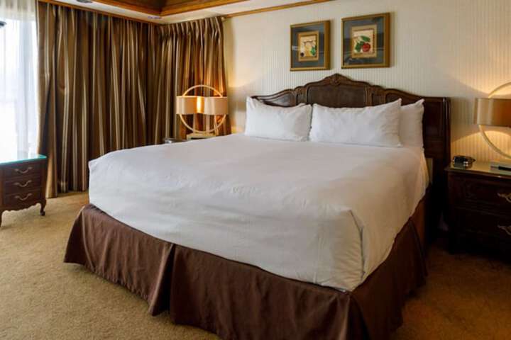 Maverick Hotel and Casino by Red Lion Hotels