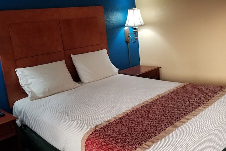Executive Inn