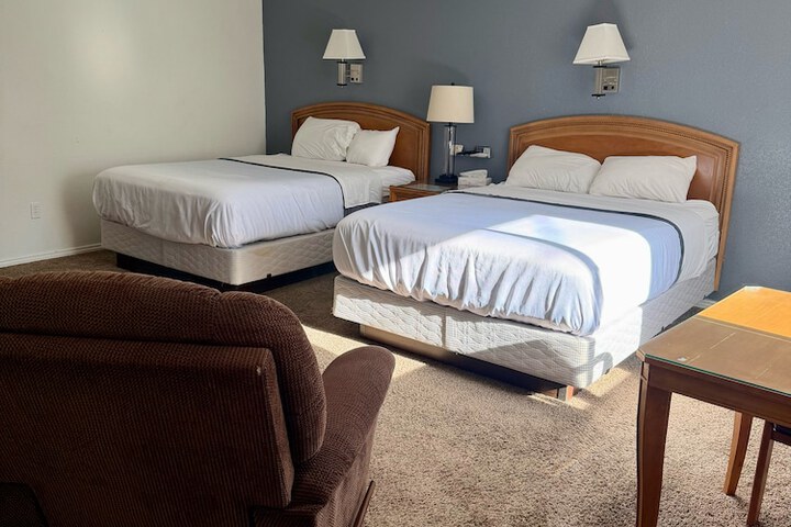 Bristlecone Motel