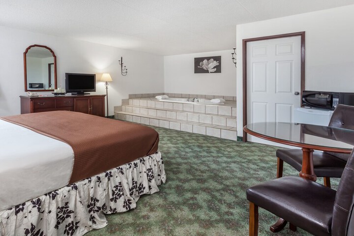 Room 14 of 21