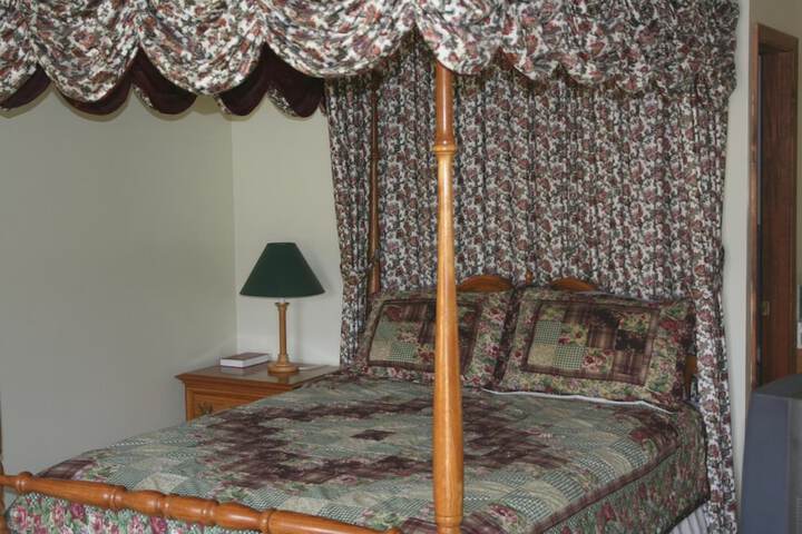 Room 16 of 30