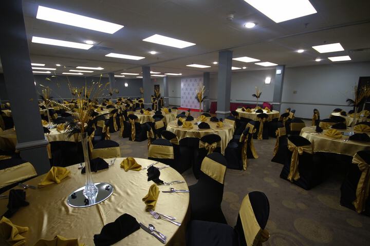Ballroom/Hall 77 of 103