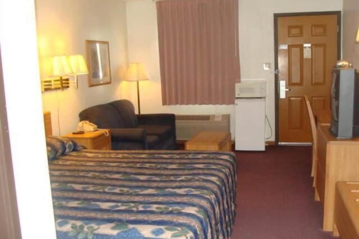 Room 20 of 40