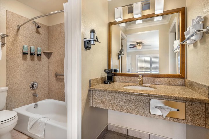 Best Western Tradewinds