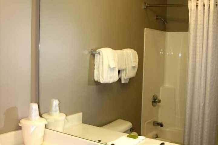 Carpenter Street Hotel