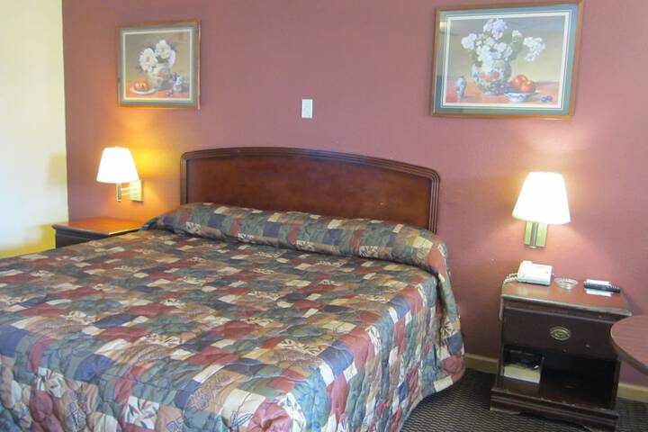 Room 17 of 45