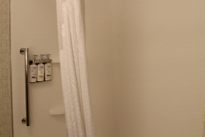 Room 46 of 59