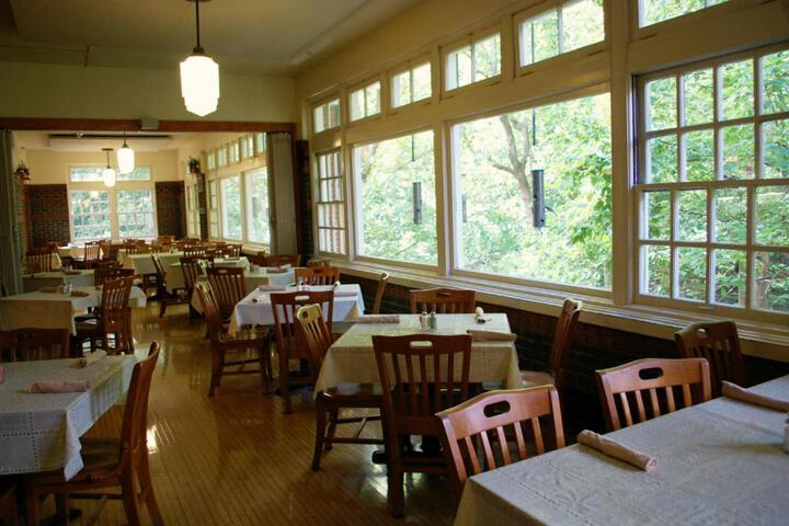 Canyon Inn
