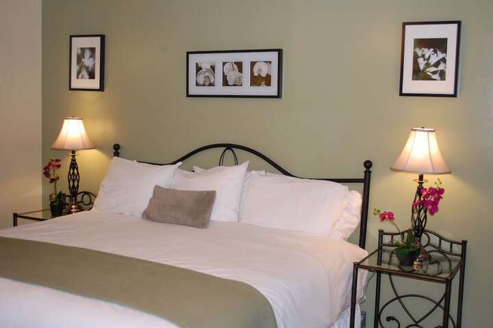 Room 26 of 105