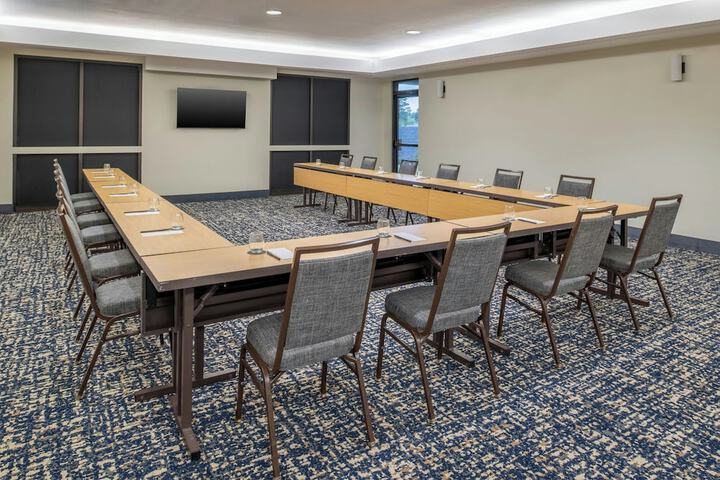 Courtyard by Marriott Shreveport Airport