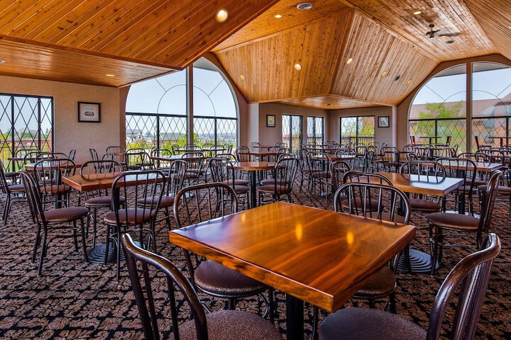 Best Western Plus Dockside Waterfront Inn