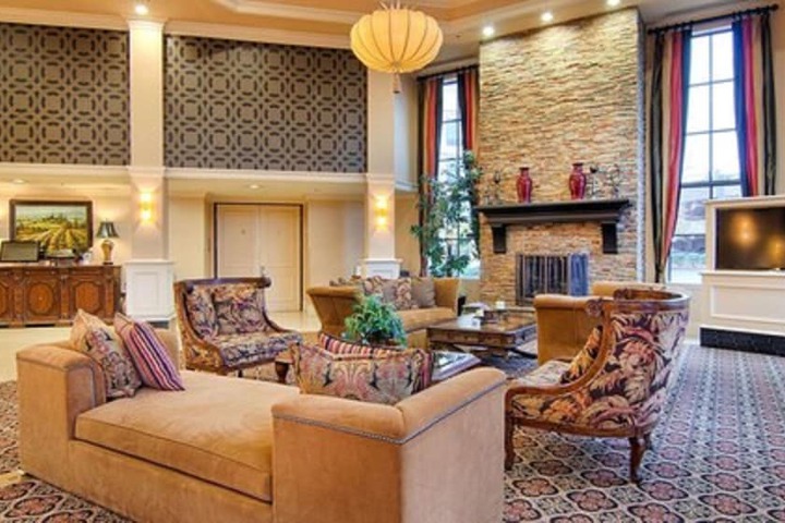 Hotel Interior 4 of 13