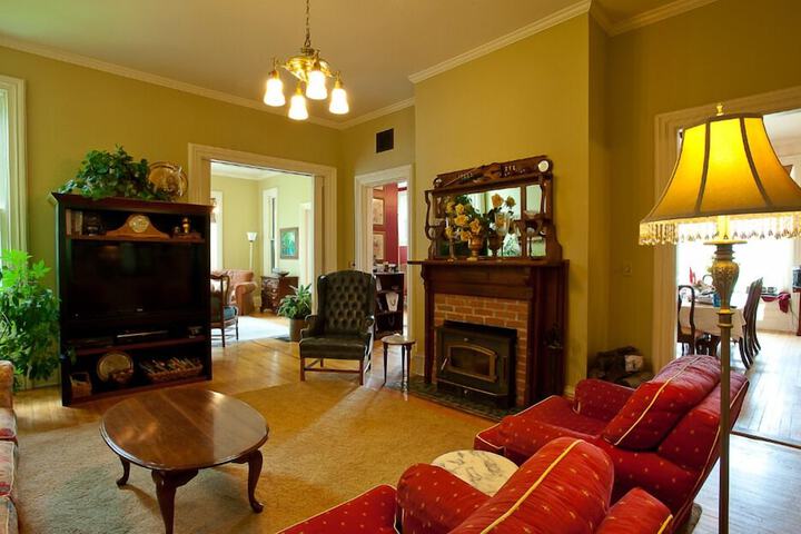 Apple Tree Lane Bed & Breakfast