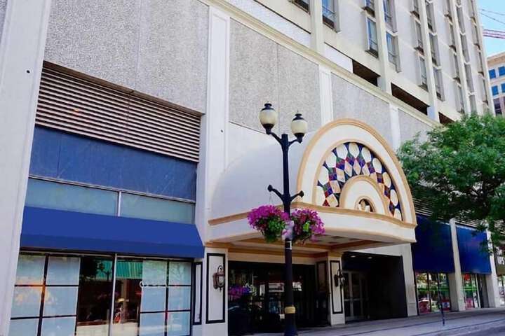 Hotel 2 of 25