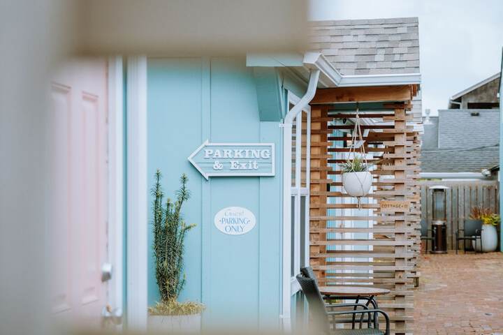 Inn at Haystack Rock