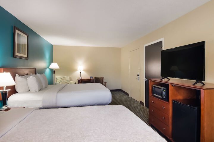 Room 13 of 41
