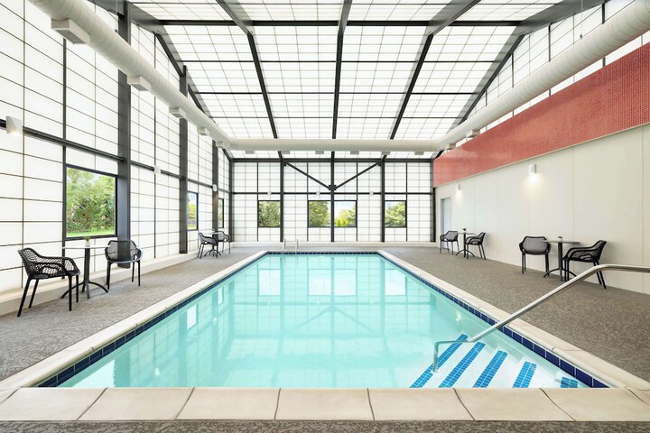 Pool 6 of 33