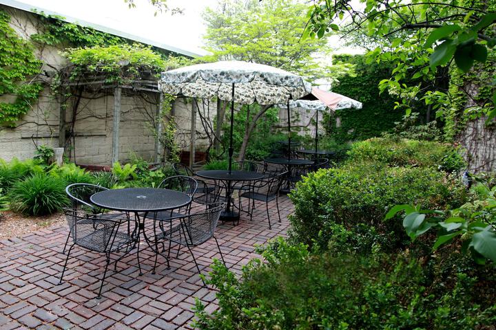 Terrace/Patio 36 of 37