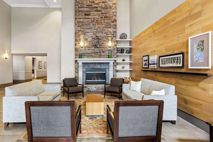 Country Inn & Suites by Radisson Portage, IN
