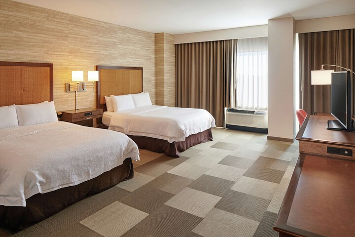 Room 40 of 63