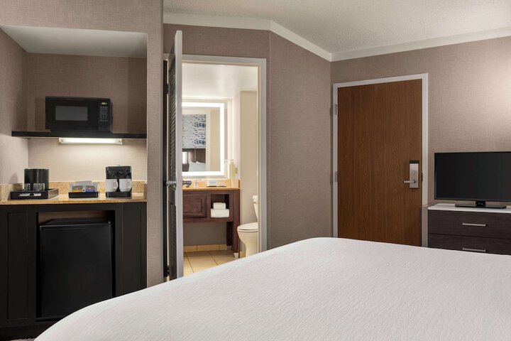 Room 26 of 58