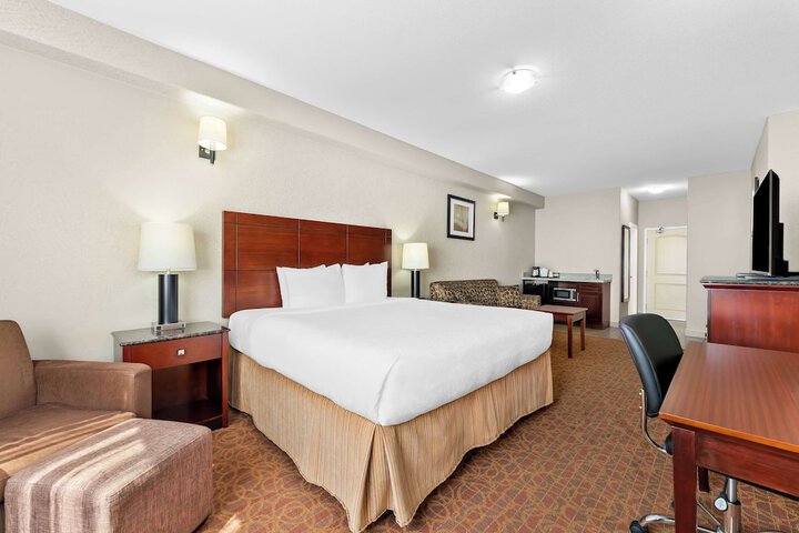 Room 40 of 50