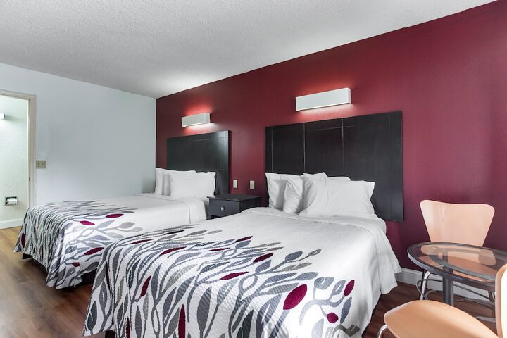Room 14 of 31