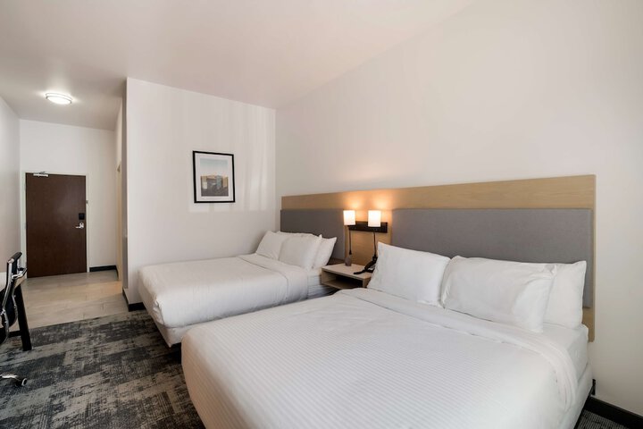 Room 16 of 31