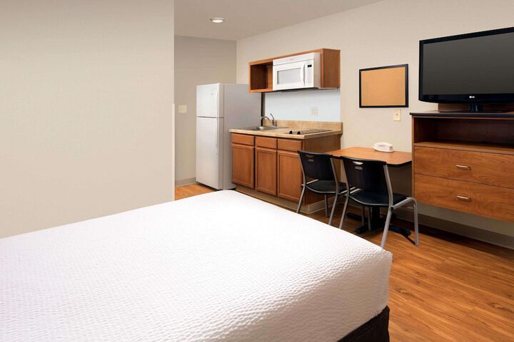 Room 22 of 28