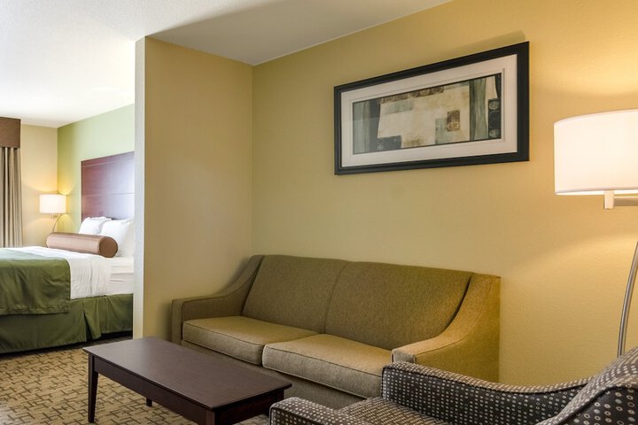 Room 20 of 46