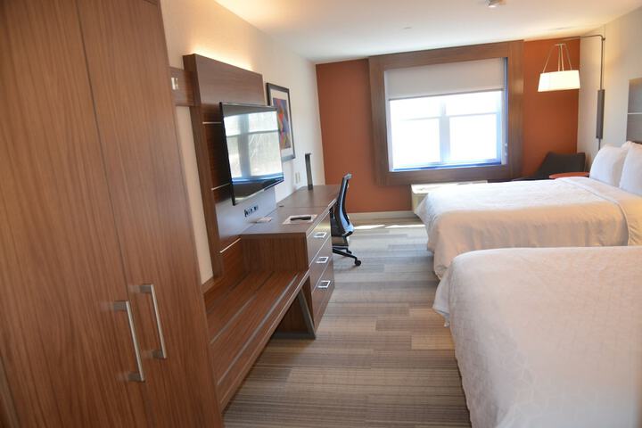 Room 20 of 40