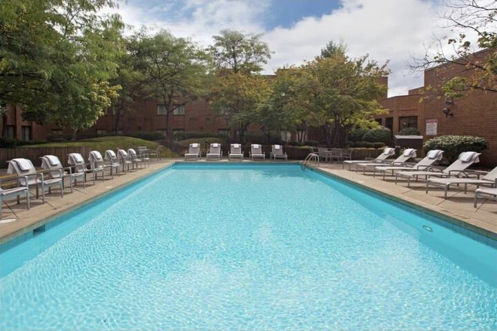 Pool 4 of 46
