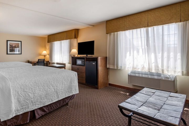 Room 12 of 35