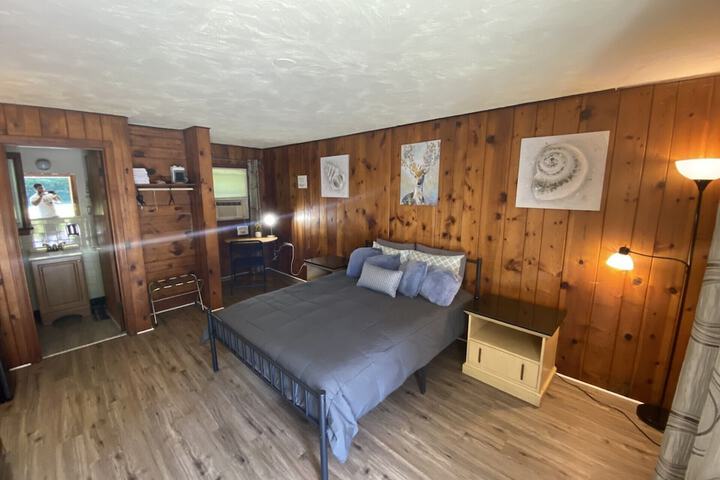Room 16 of 22
