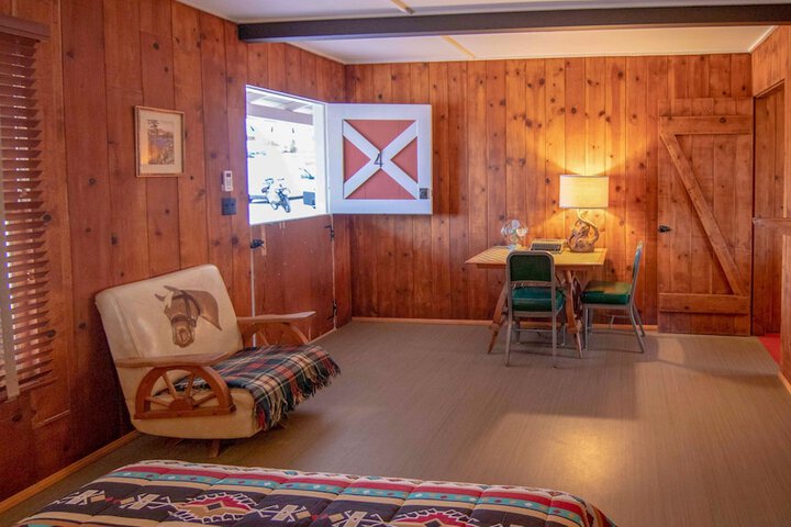 Room 27 of 58