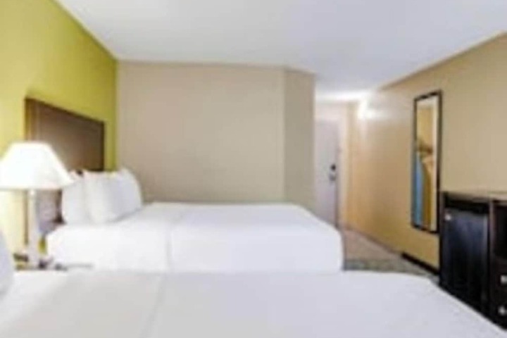 Clarion Inn Asheville Airport