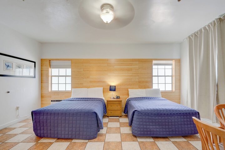 Room 10 of 45