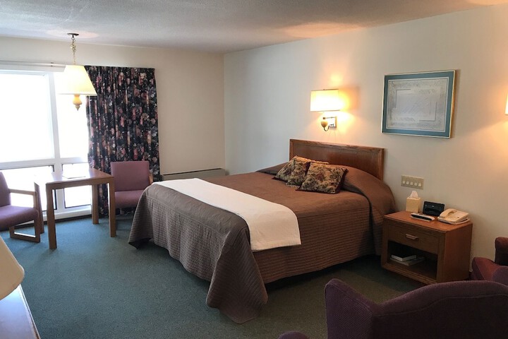 Room 22 of 44