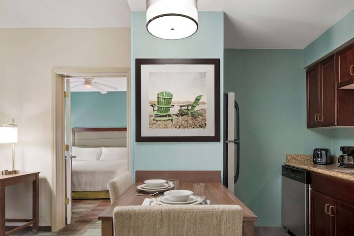 Room 14 of 26