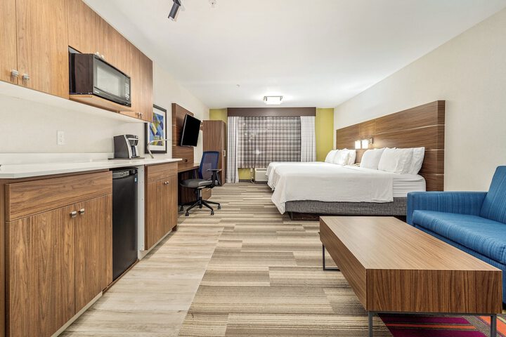Room 177 of 348