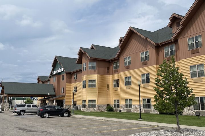 Hotel 4 of 126