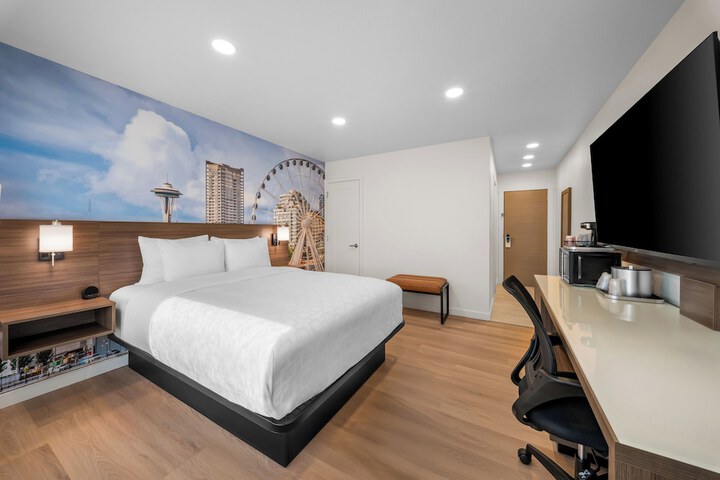 Clarion Pointe Kent - Seattle South