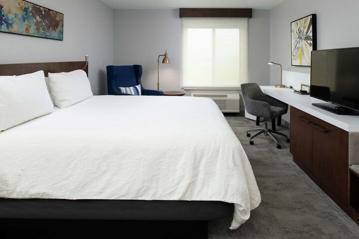 Room 17 of 46