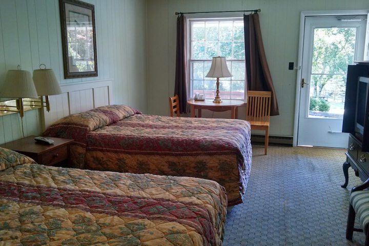 Room 53 of 75