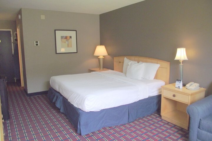 Travelodge by Wyndham Memphis Airport / Graceland