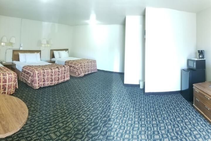 Room 19 of 21