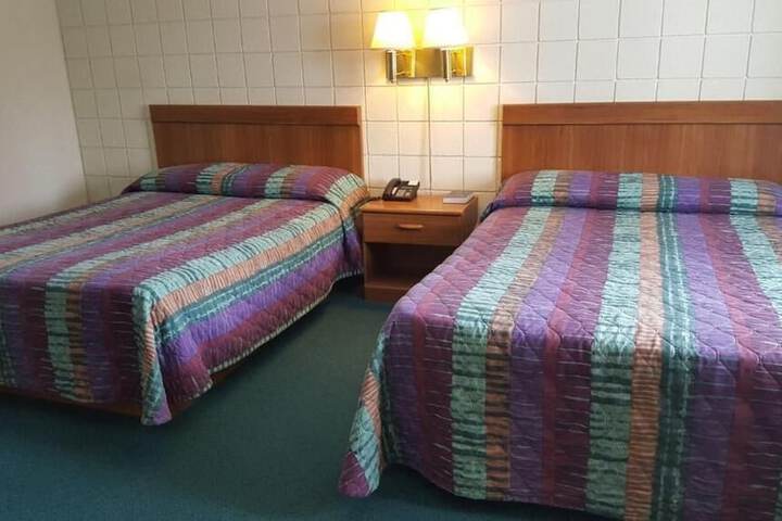 Room 4 of 11
