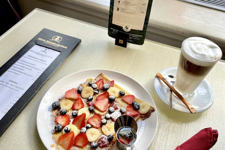 Breakfast/Coffee Service 112 of 124