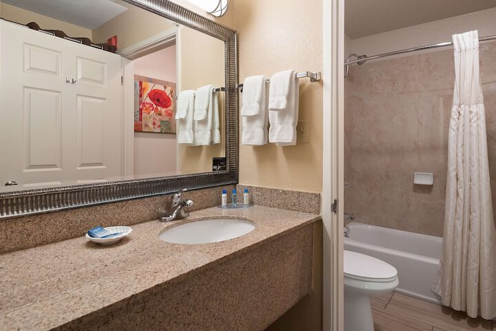 Room 14 of 22
