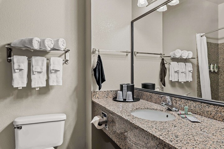 Best Western Sherwood Inn & Suites